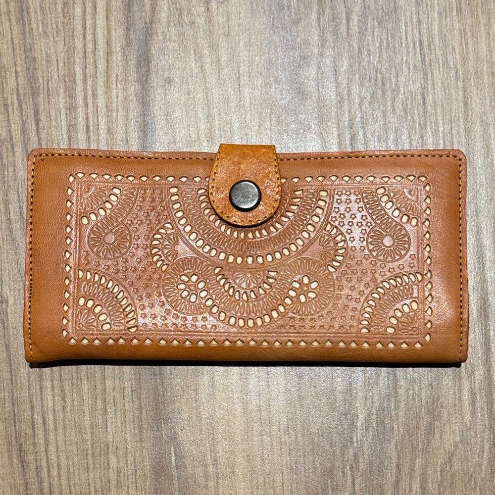 Chic Brown Embossed Women's Wallet